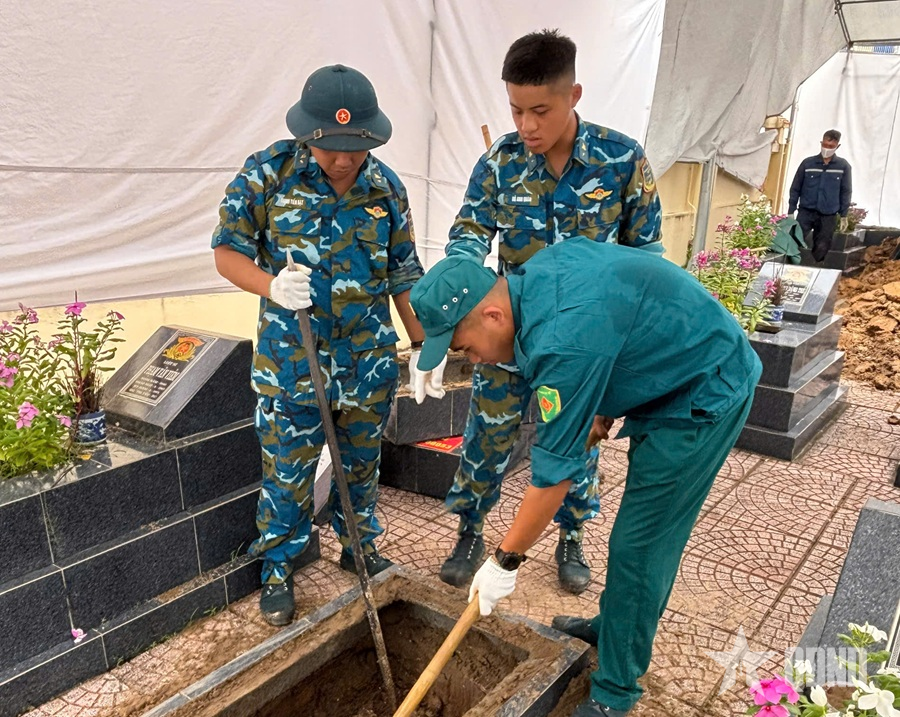 Trung đoàn 285 (Sư đoàn 363) tham gia lấy mẫu hài cốt liệt sĩ tại Hải Phòng